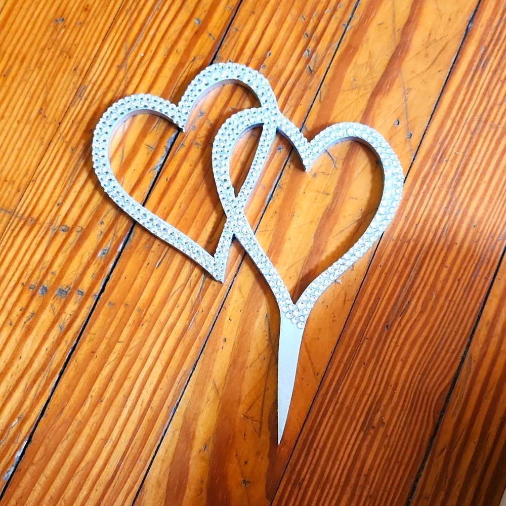 Cake topper